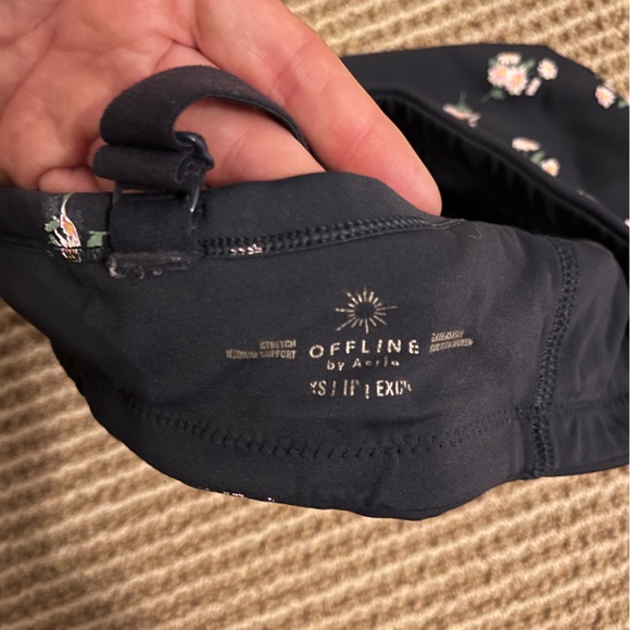 Aerie floral top - Picture 3 of 3